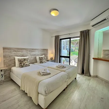 Balaia Golf Vilage 5 With Pool By Homing Apartamento *